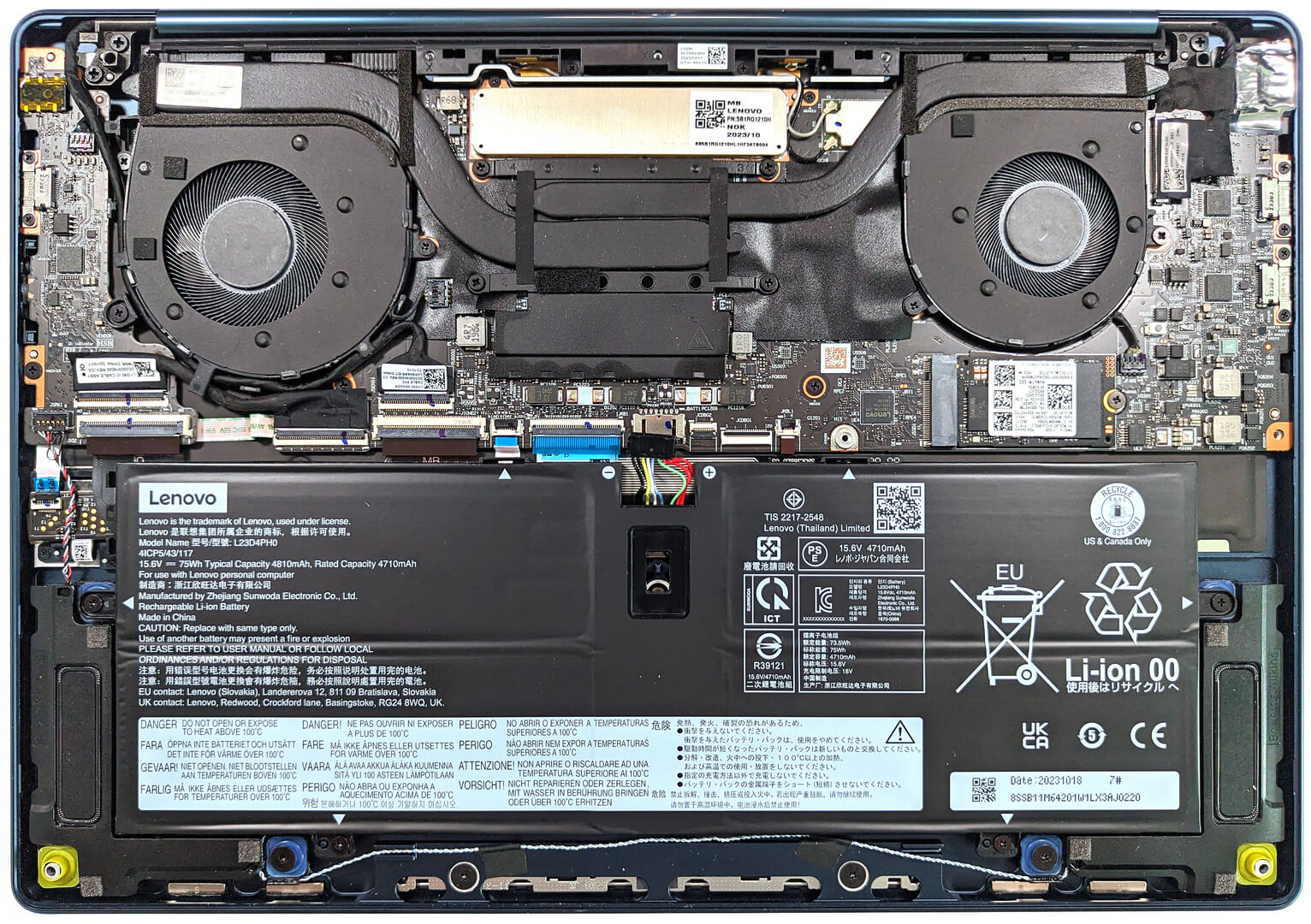 Internal Photo of Lenovo yoga 9 2-in-1 14IMH9, yoga 9i 2-in-1 14IMH9, backlit US keyboard blue (Yoga 9 2-in-1 14IMH9)